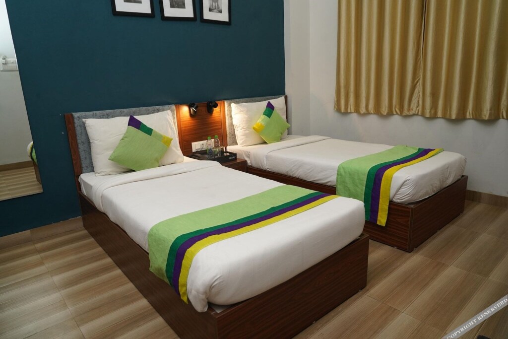 Индаур: Hotel Ballfin Indor