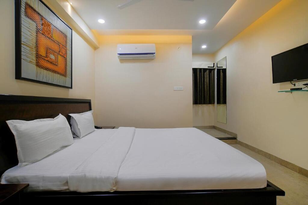 Индаур: Fabhotel Imperial Regency