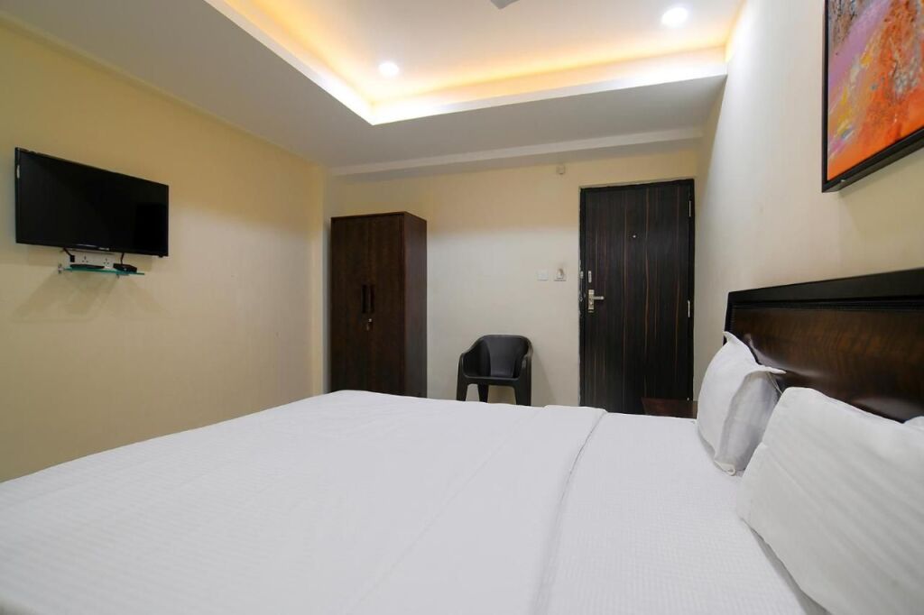 Индаур: Fabhotel Imperial Regency