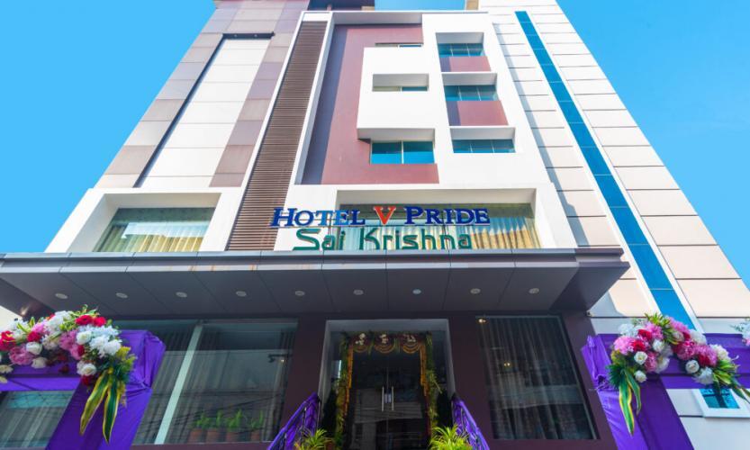 Висакхапатнам: Hotel V Pride