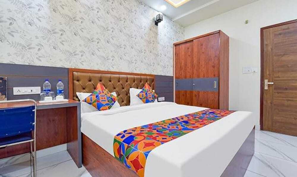 Джайпур: Fabhotel Cm Palace
