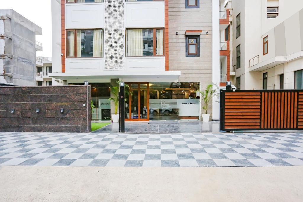 Fabhotel Golf Inn Golf course Road Gurugram — фото 1