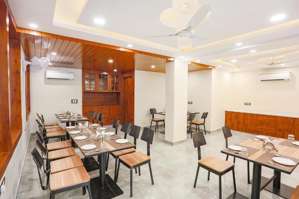 Гуруграм: Fabhotel Golf Inn Golf course Road Gurugram