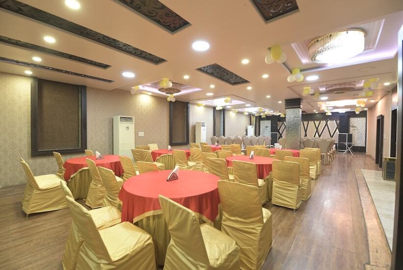 Джайпур: Hotel Grand Majestic
