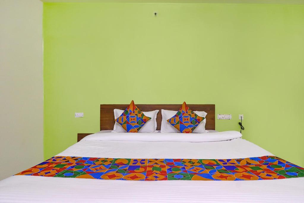 Хидерабад: Fabhotel Golden Hitech
