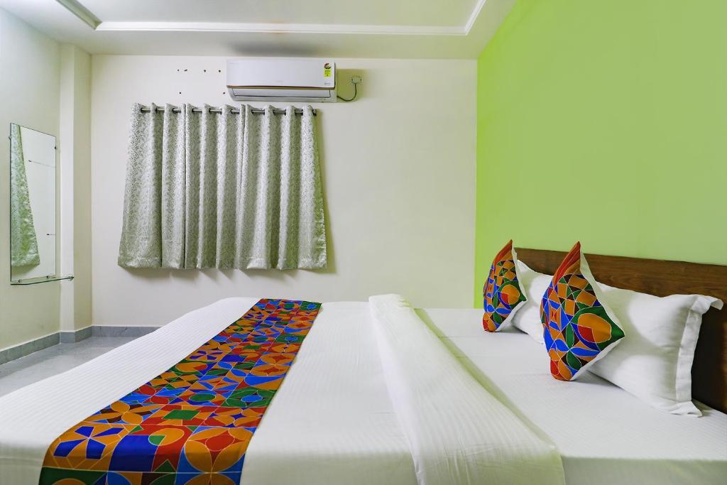 Хидерабад: Fabhotel Golden Hitech