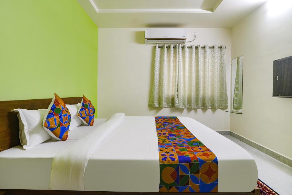 Хидерабад: Fabhotel Golden Hitech