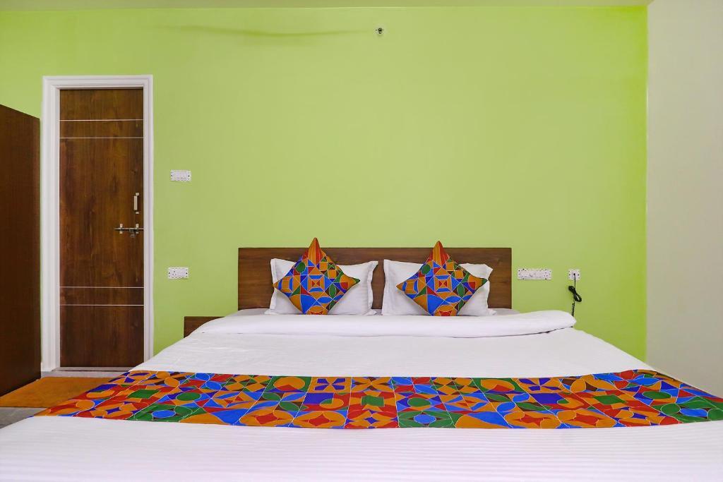 Хидерабад: Fabhotel Golden Hitech