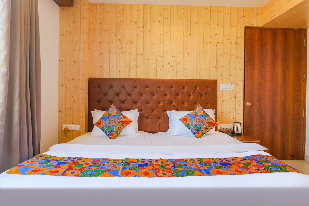 Хаголе: Fabhotel Grand Arya