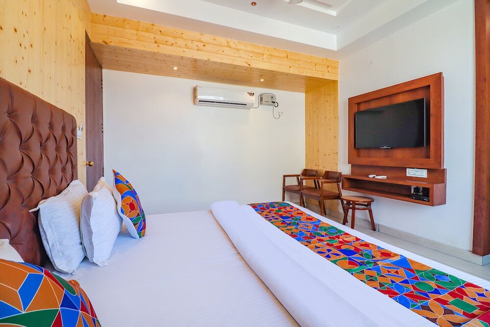 Хаголе: Fabhotel Grand Arya