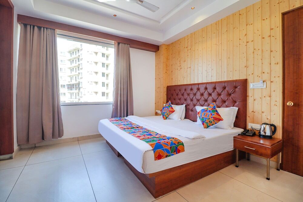Хаголе: Fabhotel Grand Arya