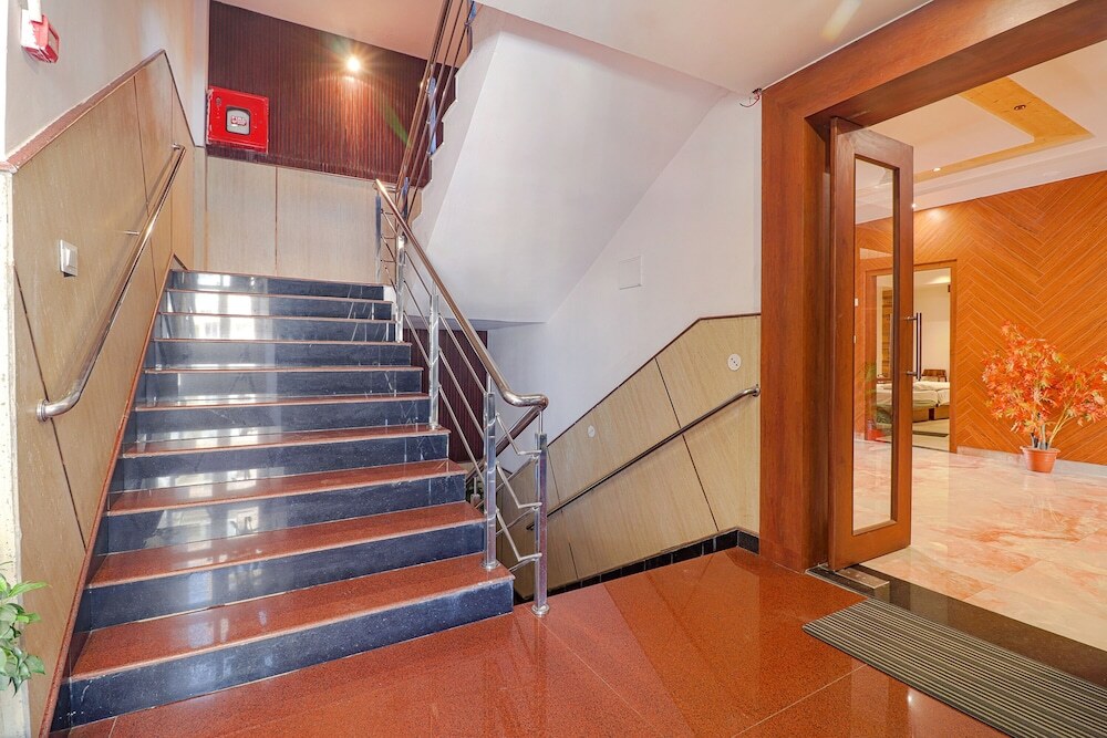 Хаголе: Fabhotel Grand Arya