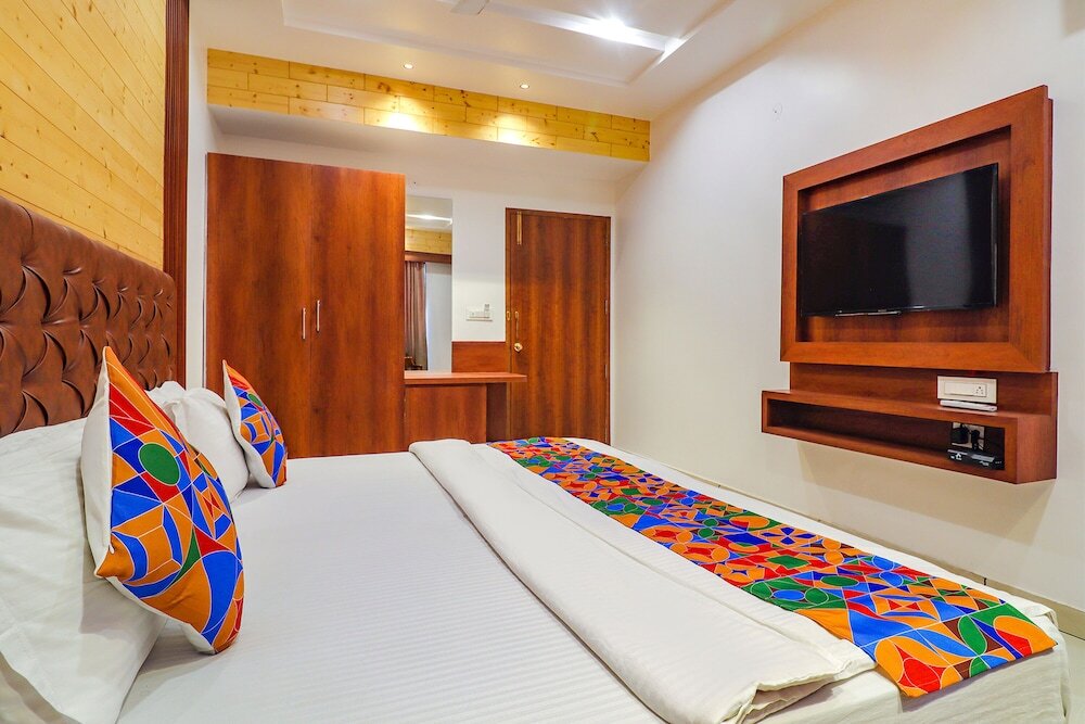 Хаголе: Fabhotel Grand Arya