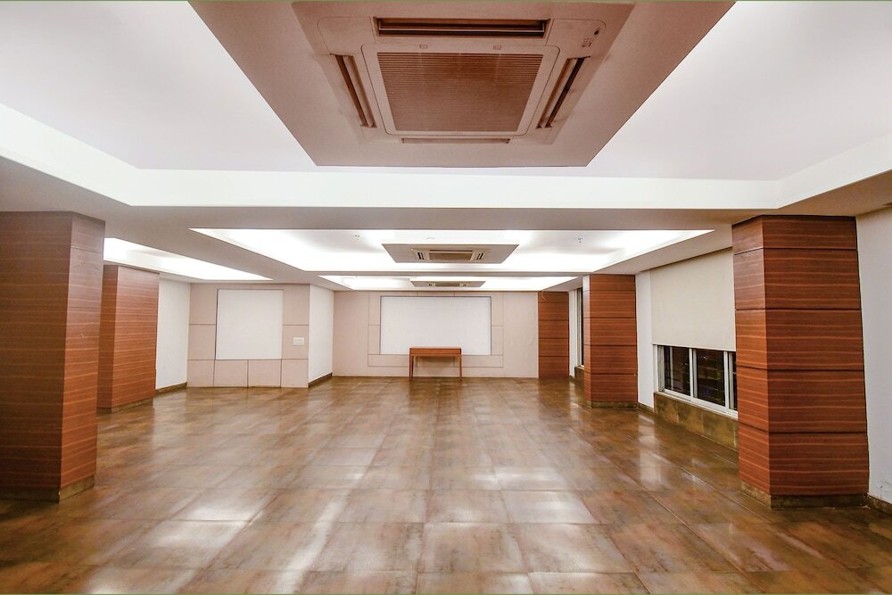 Колката: Fabhotel Prime Indeedcare Hotel & Resorts