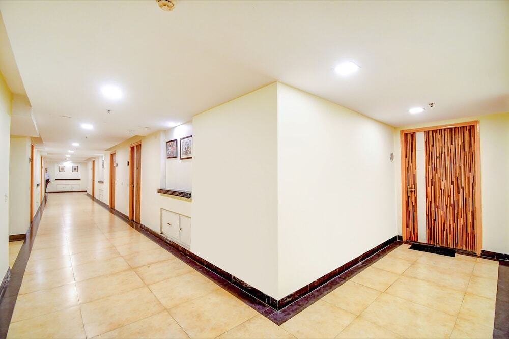 Колката: Fabhotel Prime Indeedcare Hotel & Resorts