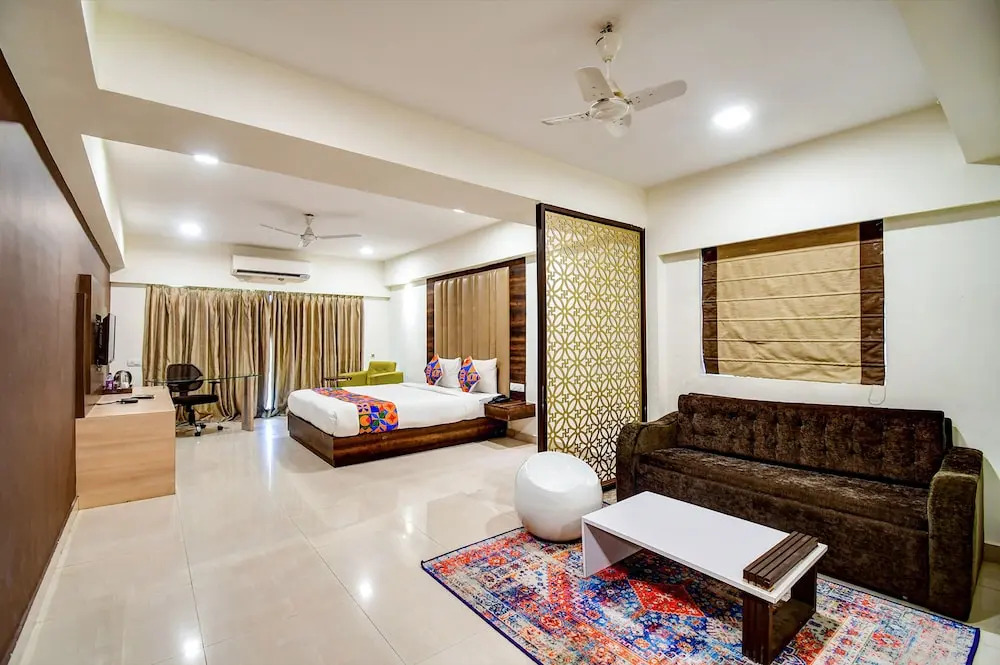 Колката: Fabhotel Prime Indeedcare Hotel & Resorts