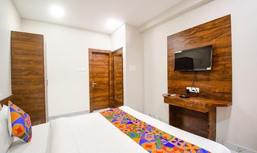 Колката: Fabhotel Dak Plaza