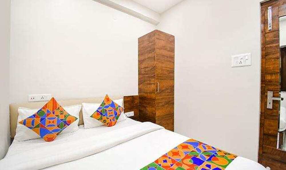 Колката: Fabhotel Dak Plaza