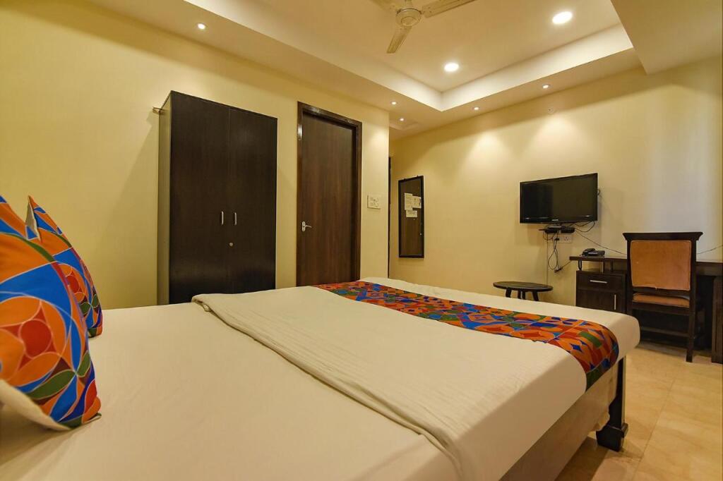 Колката: FabHotel All In One Saltlake