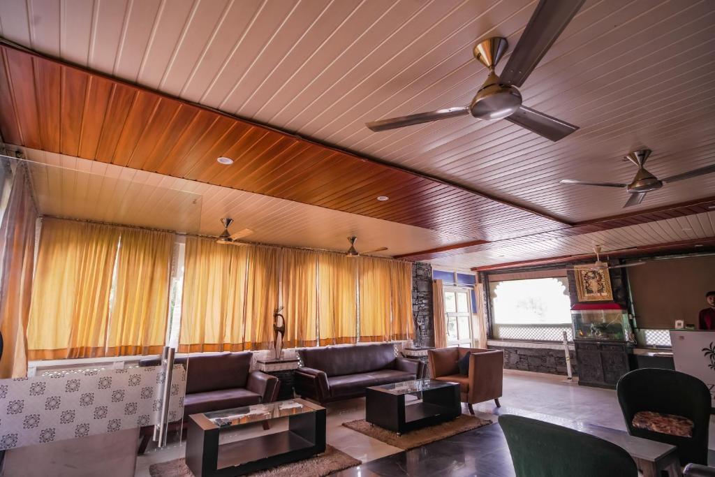 Удаипур: Gazebo Resort Udaipur