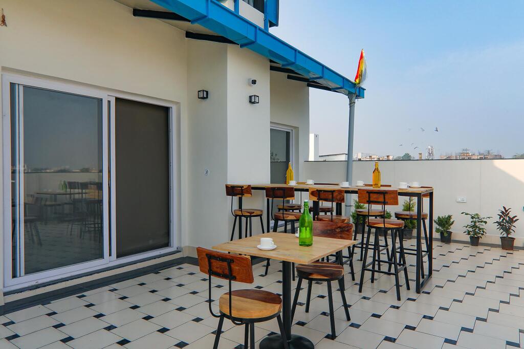 Лакхнау: Fabhotel Pratham Inn