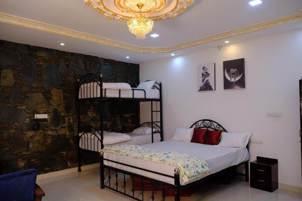 Удаипур: Emperor Palace Udaipur