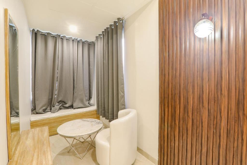 Лакхнау: FabHotel Impact
