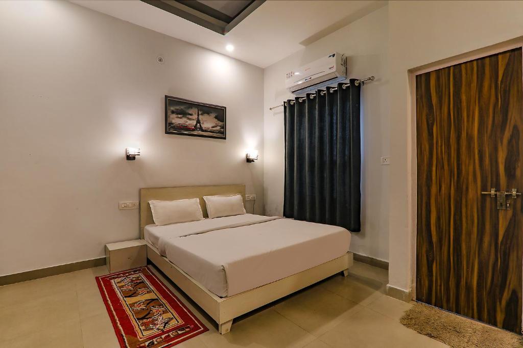 Лакхнау: Fabhotel Sr Inn