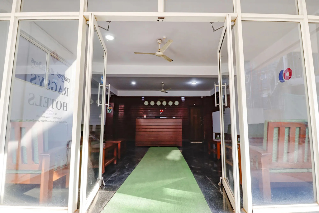 Мадикери: Fabhotel Raj Residency Madikeri