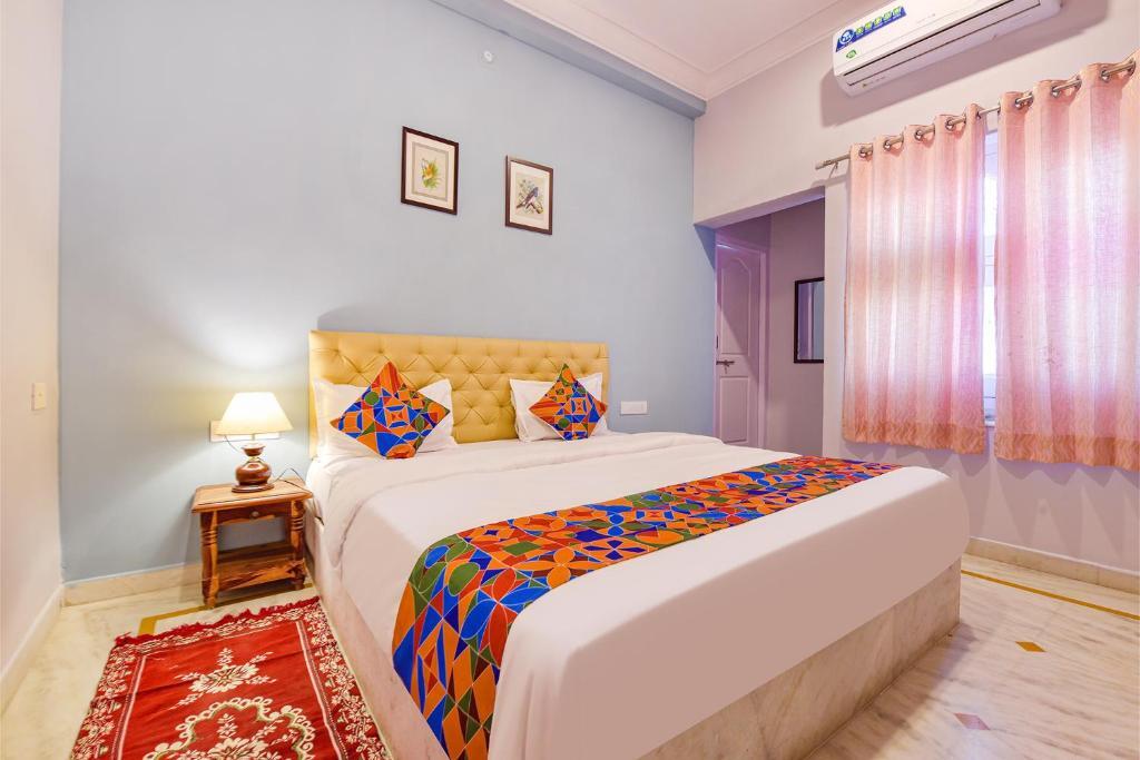 Удаипур: Fabhotel The Castle Homestay I