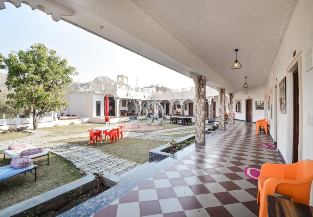 Удаипур: Riviera Madaar Resort