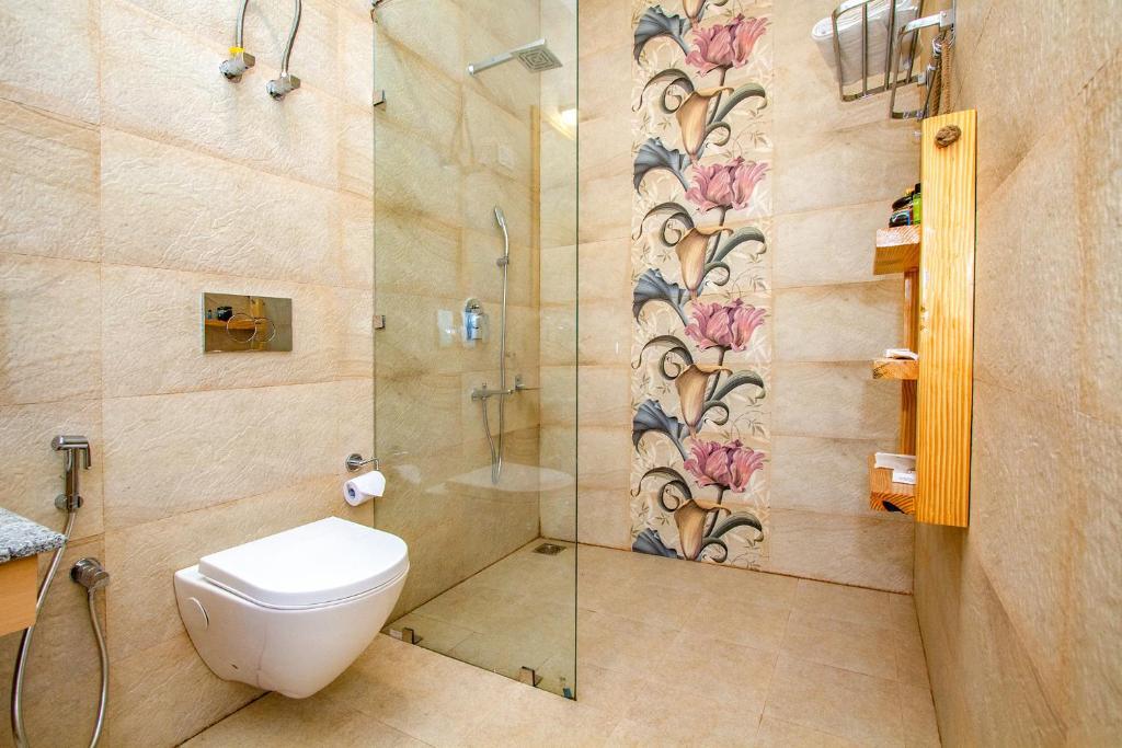 Манали: Fabhotel La Kailasha Cottage
