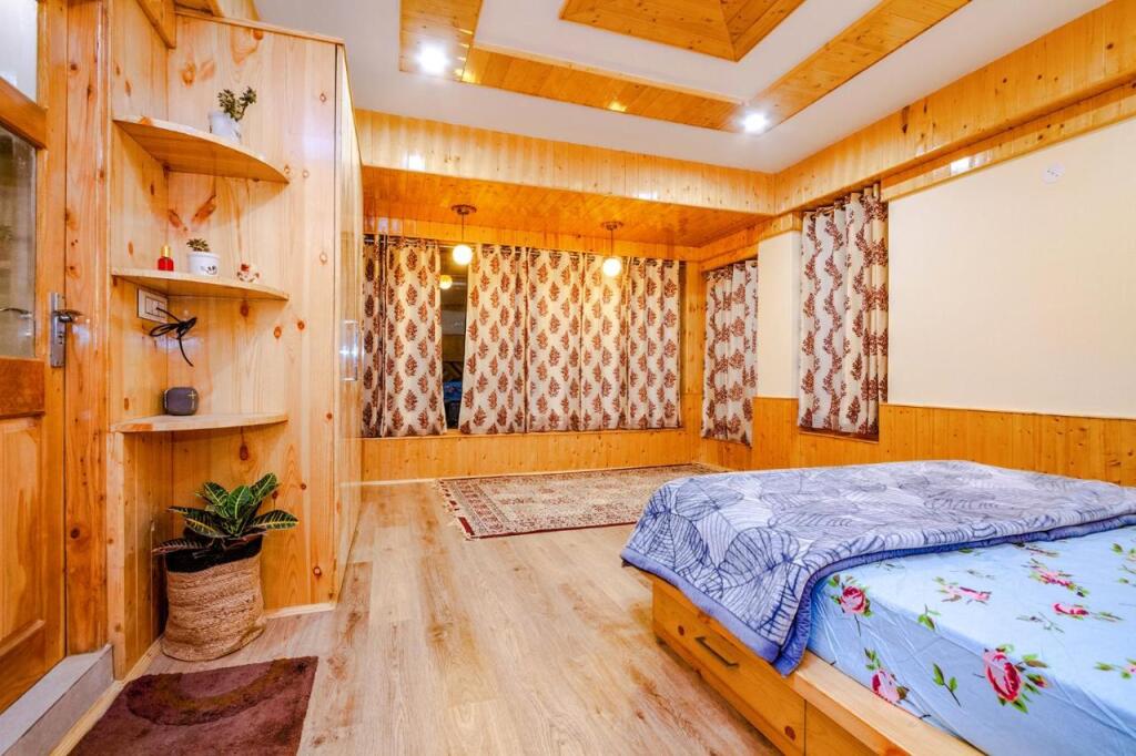 Манали: Fabhotel La Kailasha Cottage