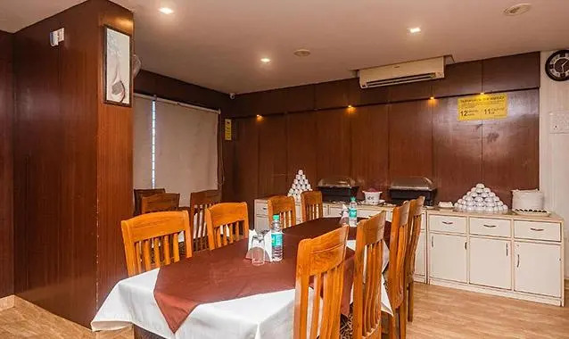 Мумбаи: Fabhotel Tuliip Residency