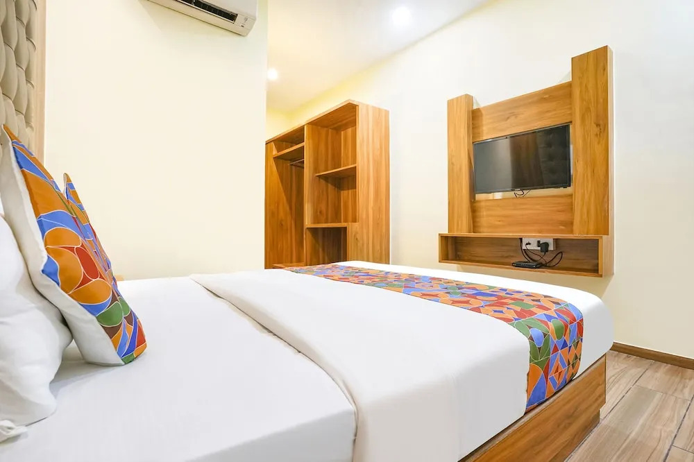 Мумбаи: FabHotel Cozy Inn