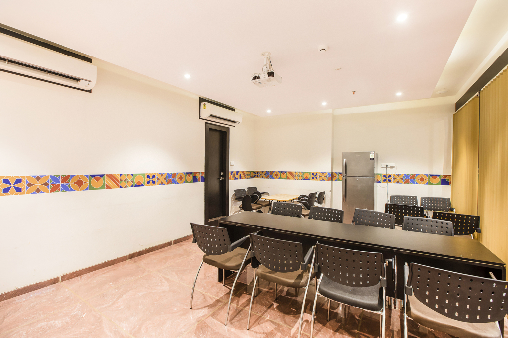 Мумбаи: Fabhotel Prime Le Western