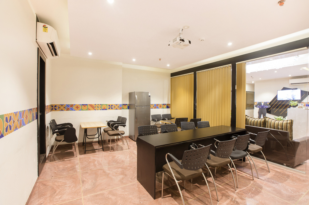 Мумбаи: Fabhotel Prime Le Western