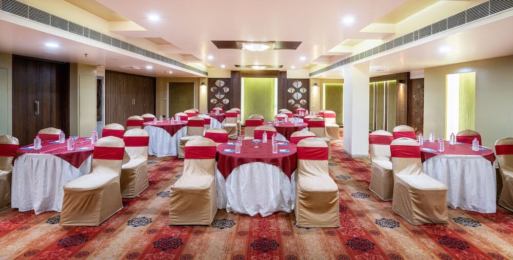 Джайпур: Spree Hotel Jaipur