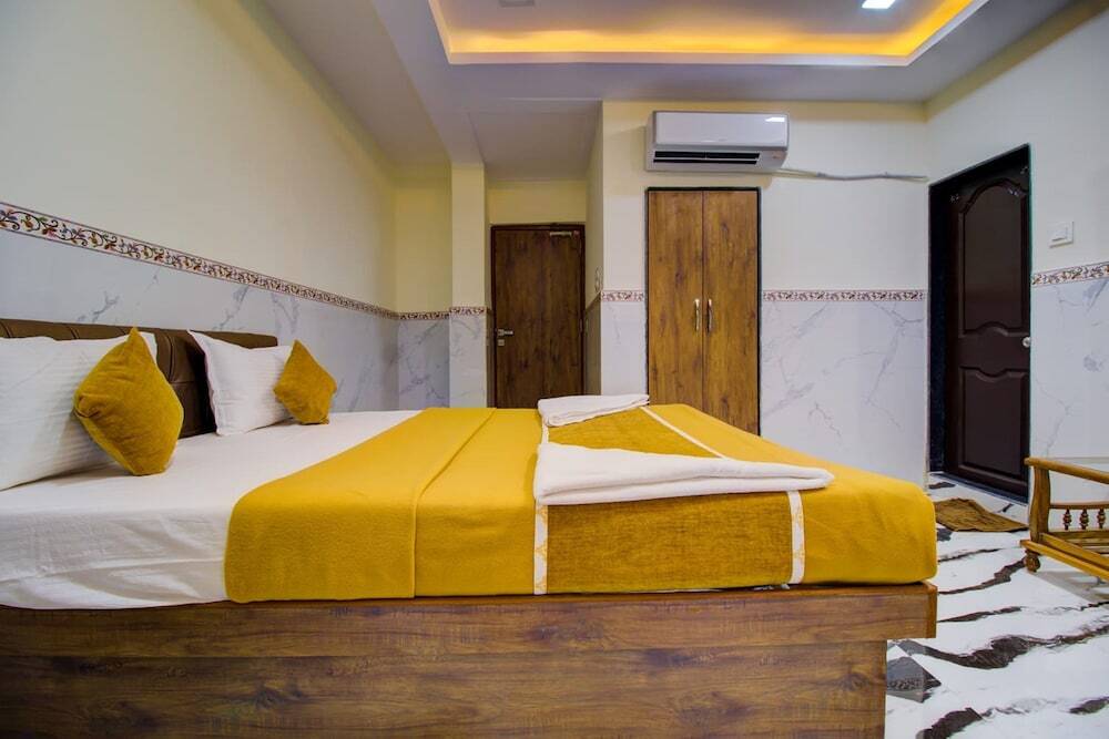 Нави-Мумбай: Hotel Sai Bansi Residency, MIDC Industrial Area, Turbhe, Navi Mumbai