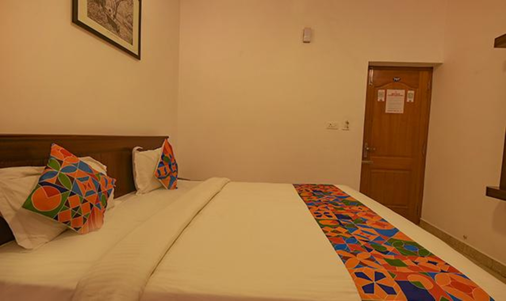 Ути: FabHotel Greenwood Stays