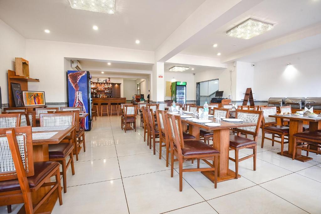 Калангут: FabHotel Prime Infantaria Comfort With Pool, Calangute Beach