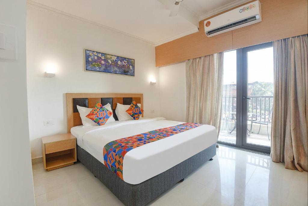 Калангут: FabHotel Prime Infantaria Comfort With Pool, Calangute Beach