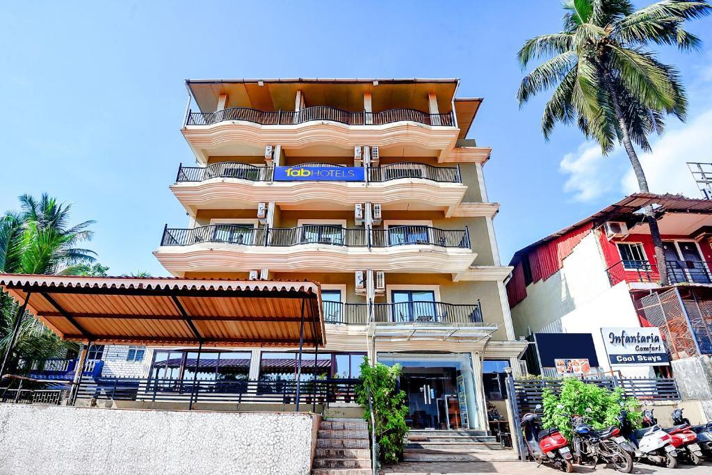 FabHotel Prime Infantaria Comfort With Pool, Calangute Beach — фото 1