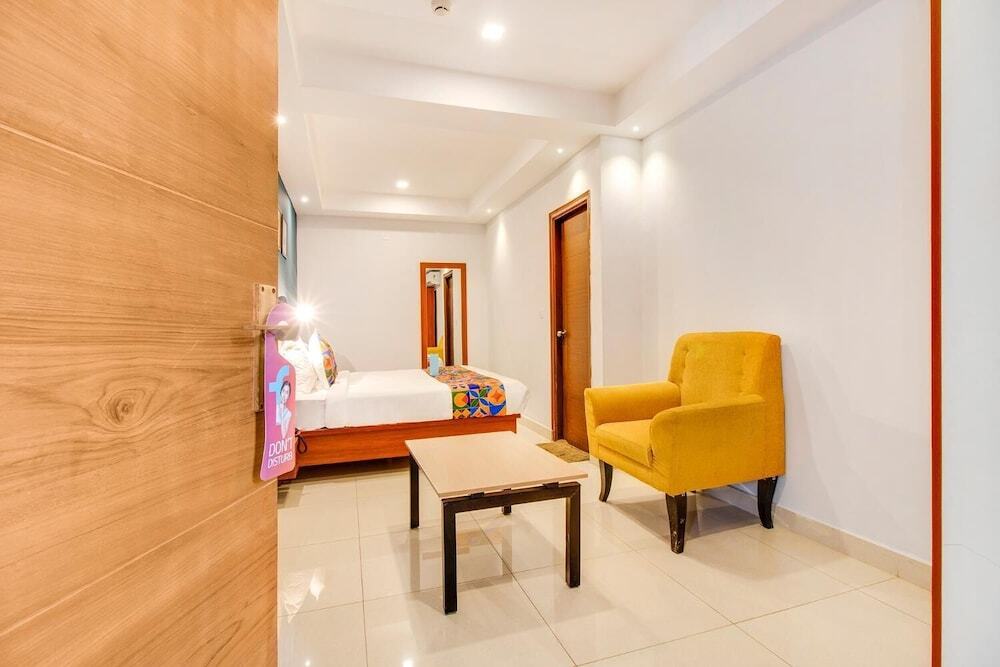Бангалор: FabHotel The Sun Suites