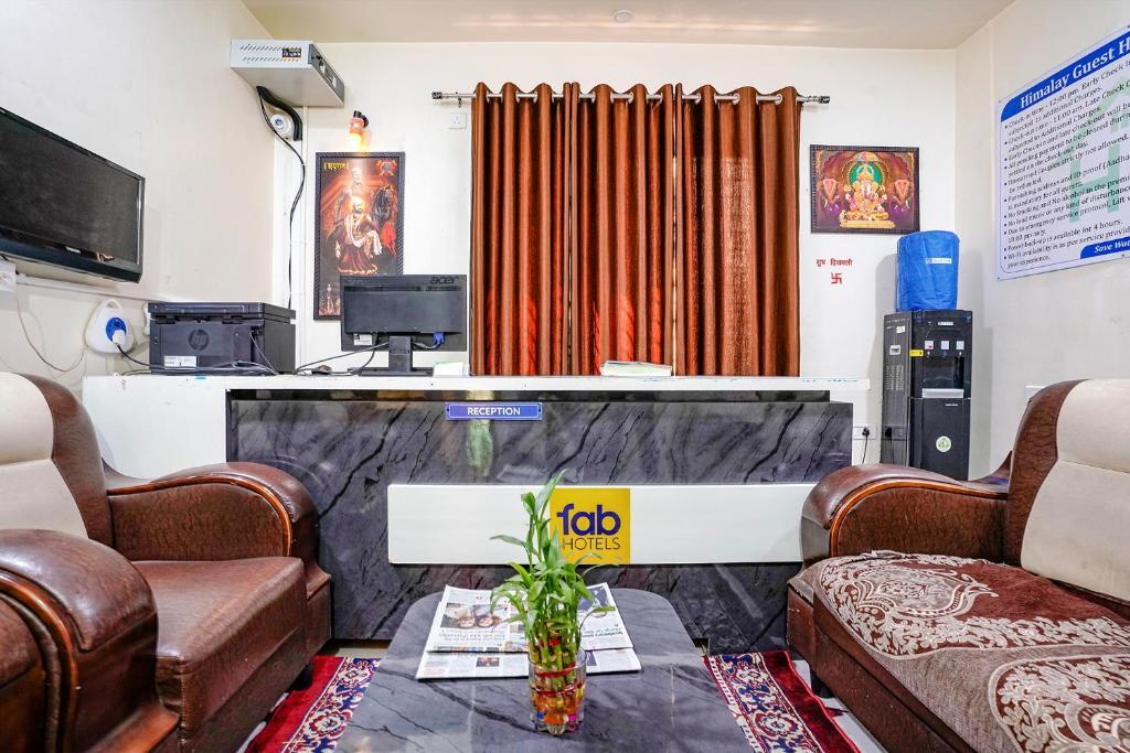 Пимпри-Чинчвад: Fabhotel Himalay Guest House