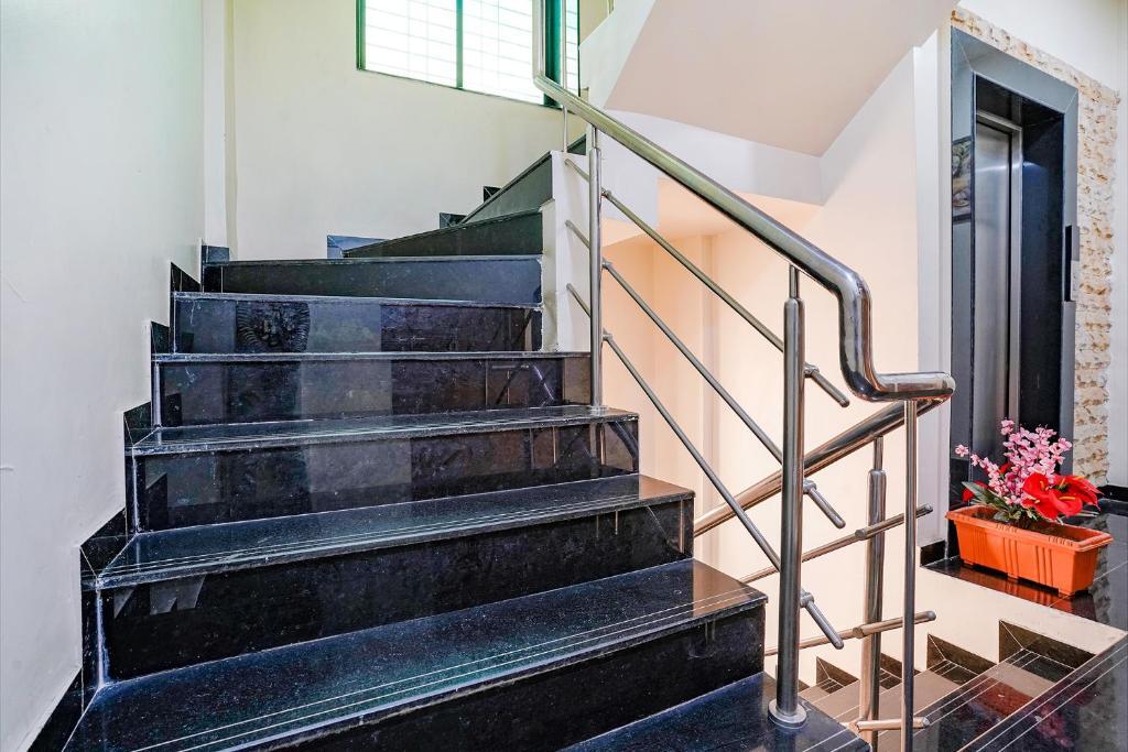 Пимпри-Чинчвад: Fabhotel Himalay Guest House