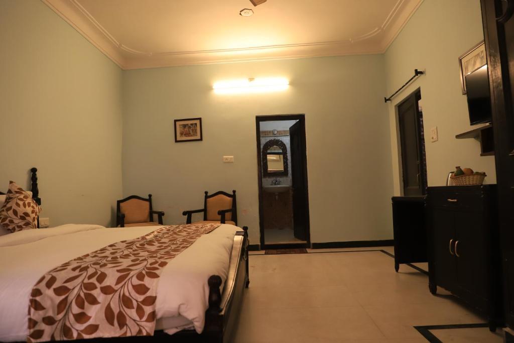 Удаипур: Hotel KSR Moti Mahal