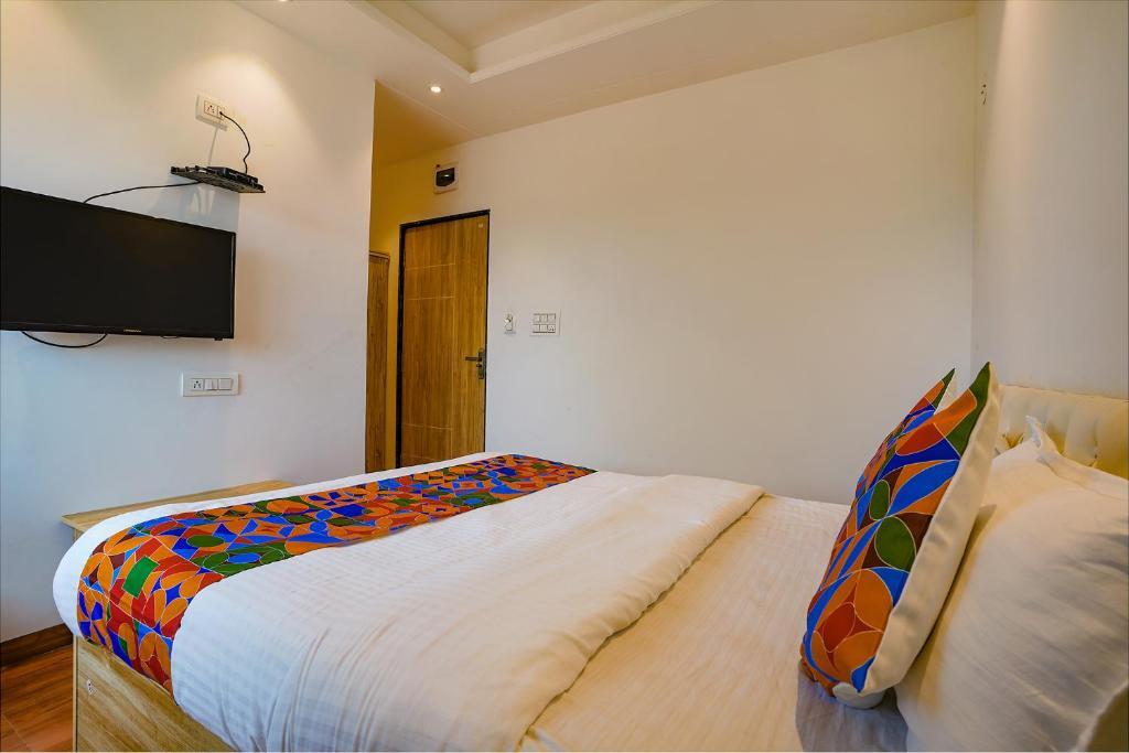 Пимпри-Чинчвад: Fabhotel Farmaish Garden