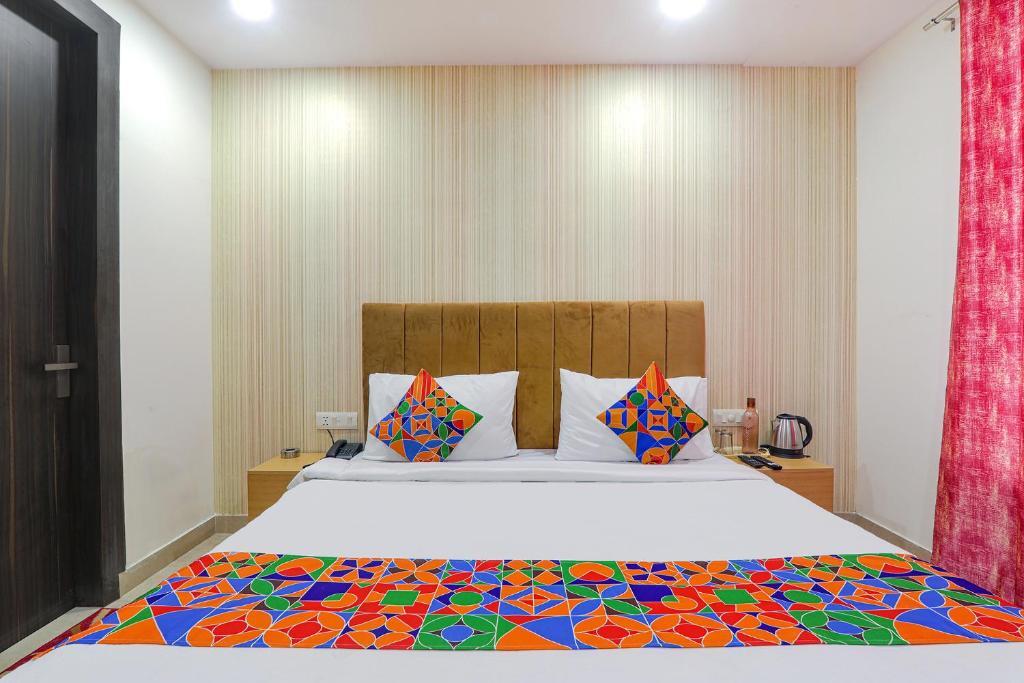Праяградж: Fabhotel The Comfort