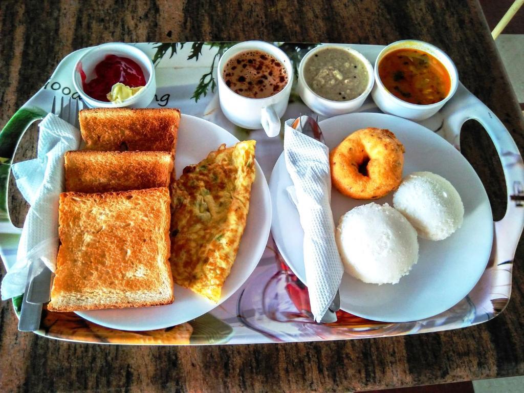Праяградж: Fabhotel The Comfort